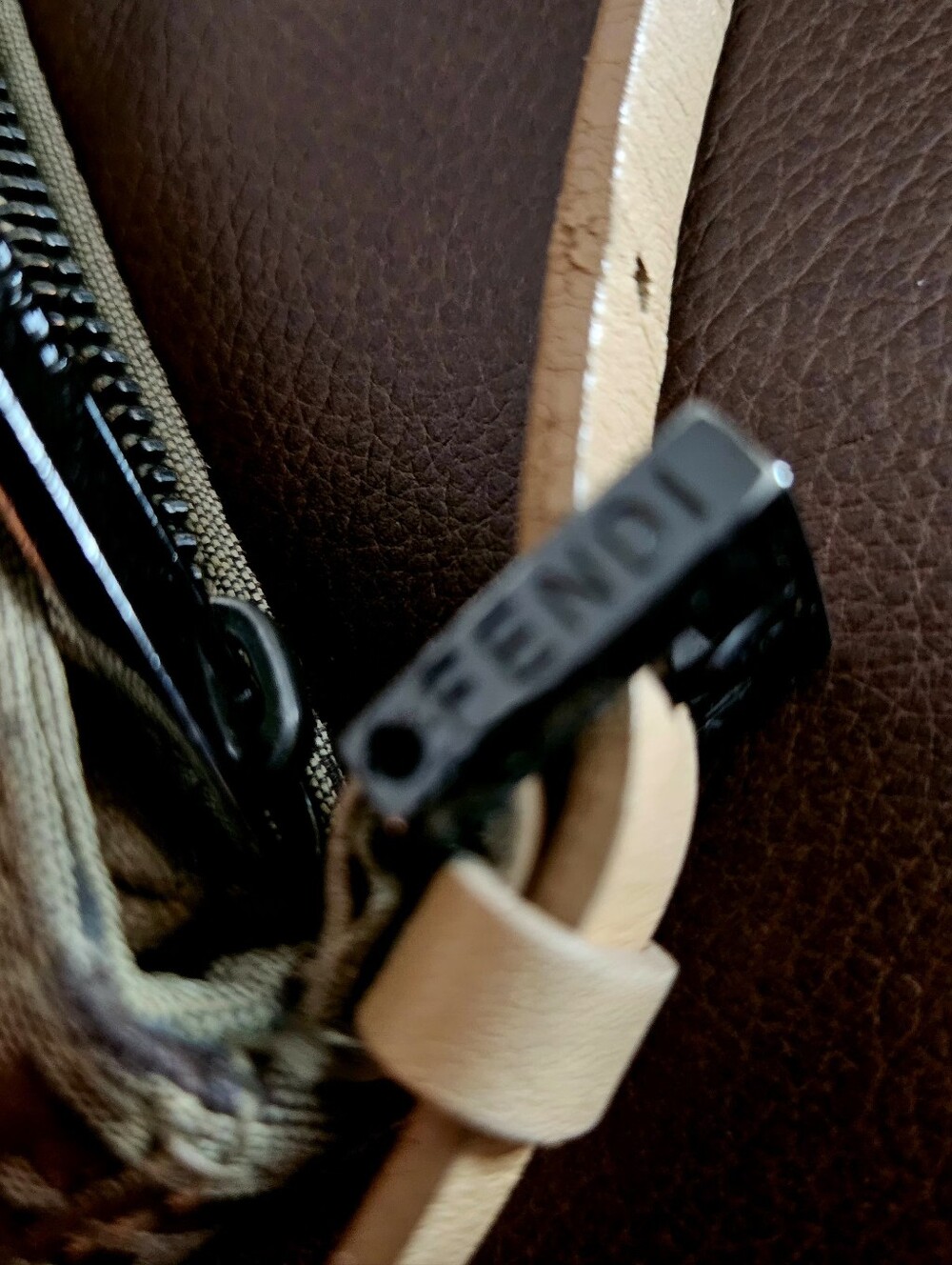 Just 1 Letter & Anyone Worldwide Knows Me. Its Me FENDI. - Picture 2 of 8
